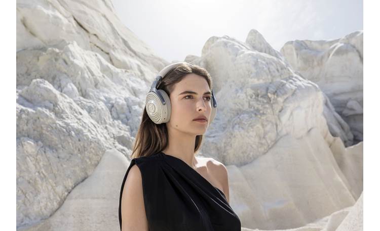 Focal Bathys (Dune) Over-ear wireless Bluetooth® noise Focal Bathys (Dune) Over-ear wireless Bluetooth® noise