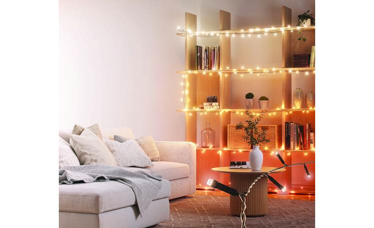 Nanoleaf Matter Smart Holiday String Lights Display multiple shades of light at the same time