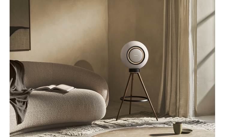 Marantz Horizon Tripod Places your Horizon speaker at listening level (speaker sold separately)