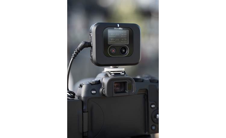 Shure MoveMic Receiver The Shure MoveMic Receiver mounts onto your camera's accessory shoe