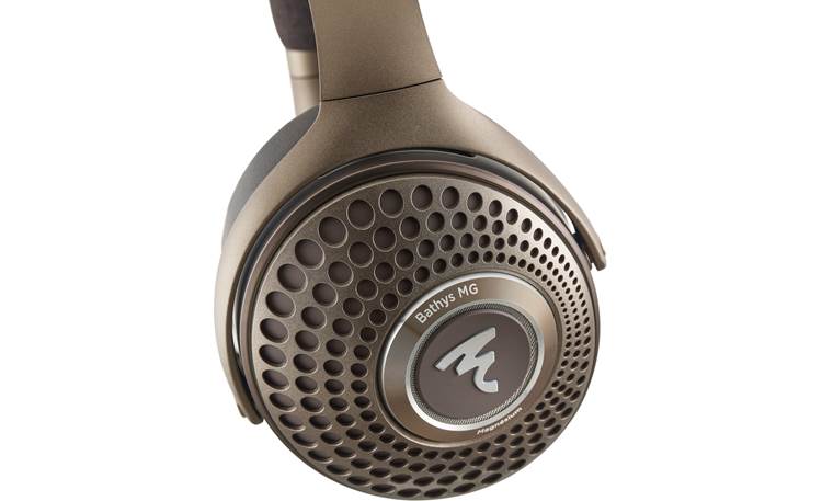 Focal Bathys MG Designed to fit securely with proper weight distribution
