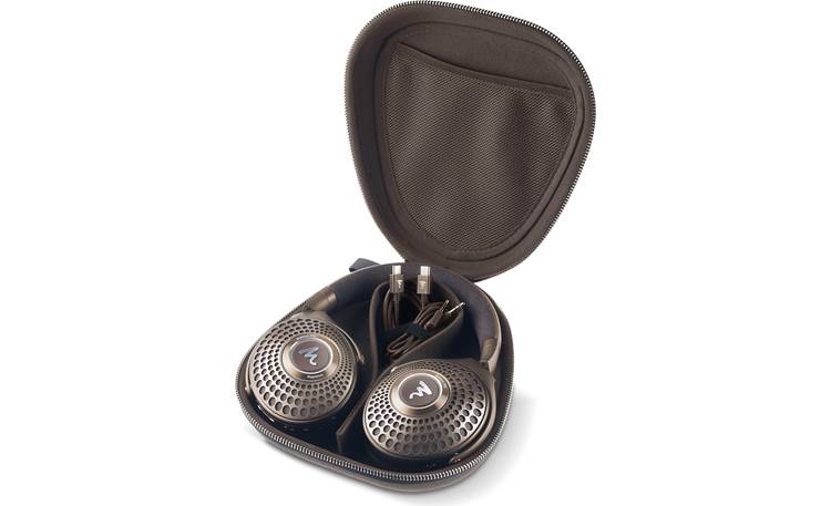Focal Bathys MG Inside carrying case