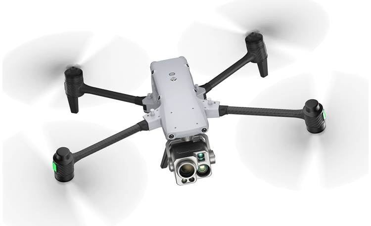 Autel Robotics Alpha L35T Bundle Flies up to 55.9 miles per hour