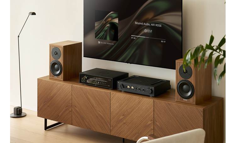 HiFi Rose RS151 Stream 4K video with high-quality sound