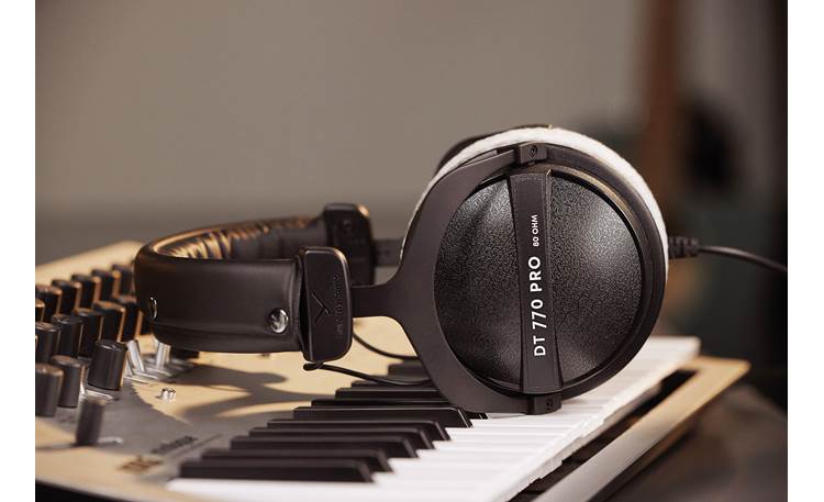 Beyerdynamic DT 770 Pro In studio setting