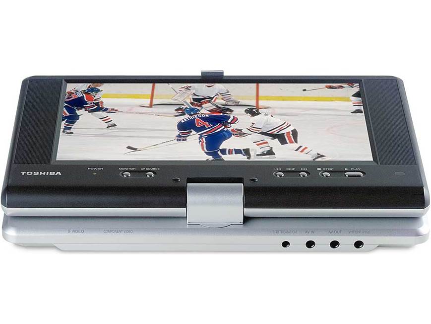 Toshiba SD-P2700 Portable DVD player with 8.9