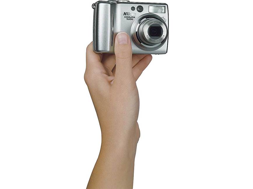 Nikon COOLPIX 5200 5.1-megapixel digital camera at Crutchfield