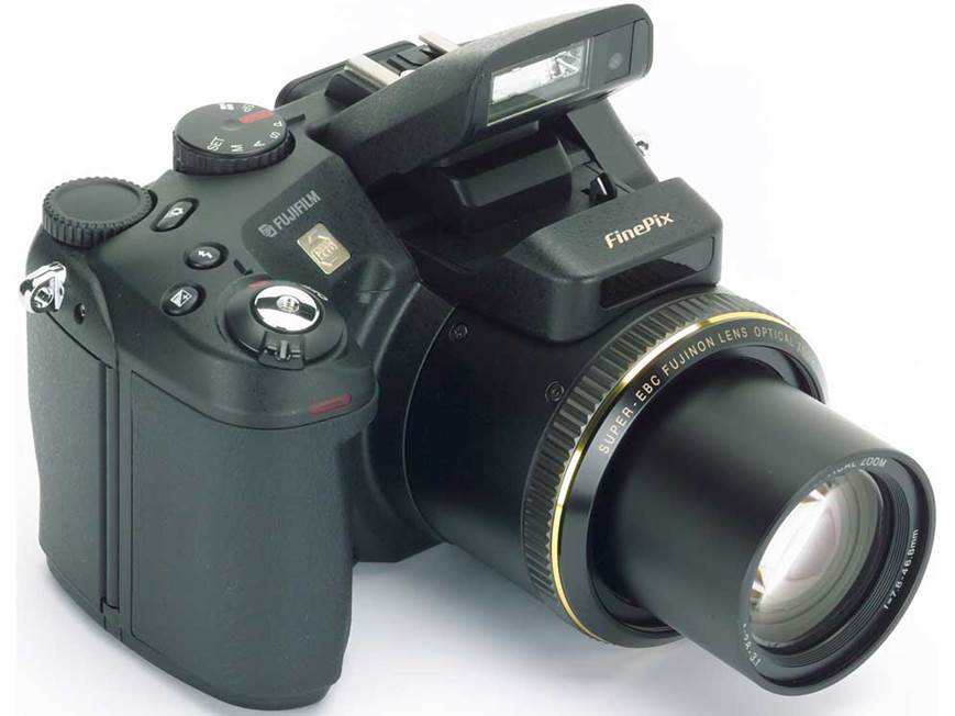 Fujifilm FinePix S7000 Digital camera with 12-megapixel recording