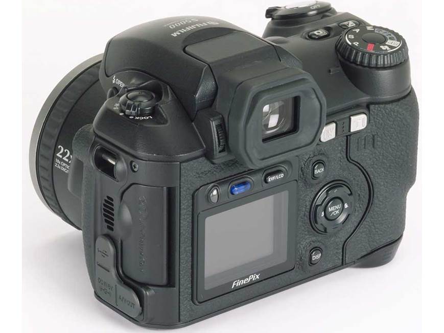 美品‼️おすすめ早い者勝ちFujifilm FinePix S5000 ❤️ Fujifilm FinePix S5000 Digital camera with 6-megapixel recording