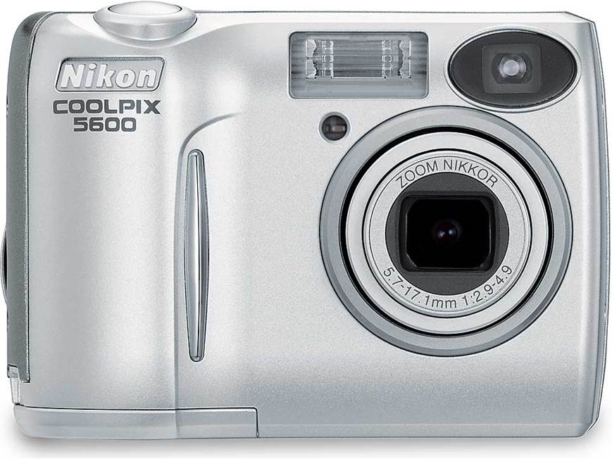 Nikon Coolpix 5600 5.1-megapixel digital camera at Crutchfield
