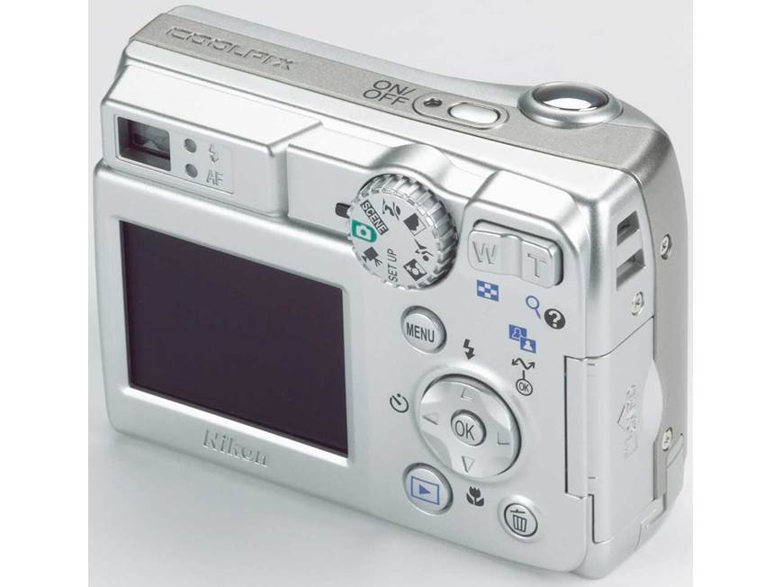 Nikon Coolpix 7600 7.1-megapixel digital camera at Crutchfield