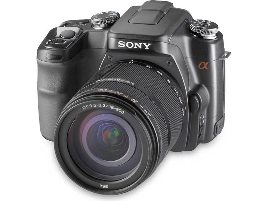 Sony DSLR-A100 Kit 10-megapixel digital SLR camerawith 18-200mm