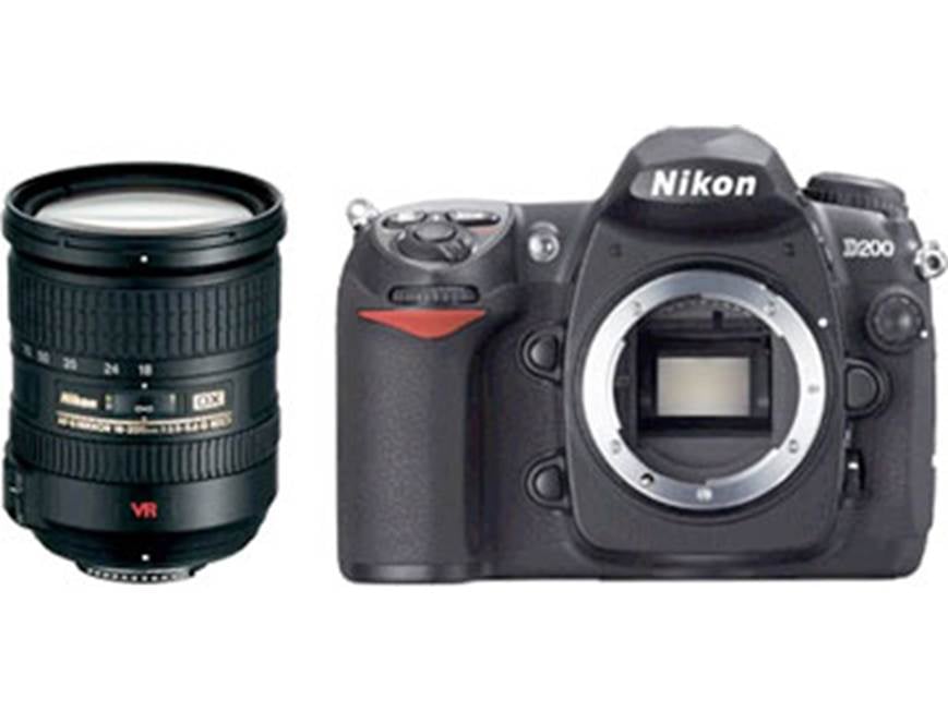 NIKON　D200KIT Nikon D200 Kit 10.2-megapixel digital SLR camera with 18-200mm