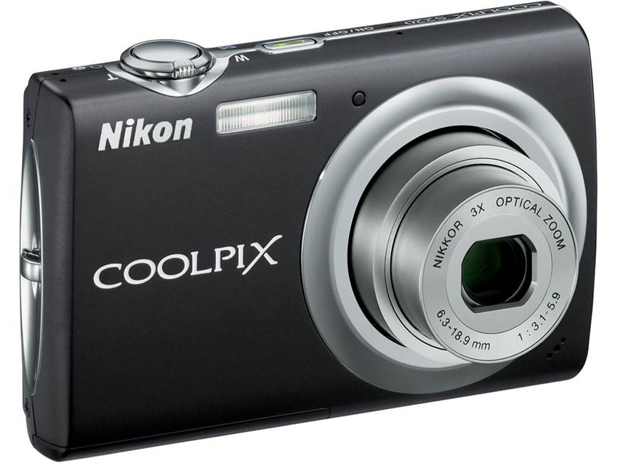 Nikon Coolpix S220 (Aqua Green) 10-megapixel digital camera with
