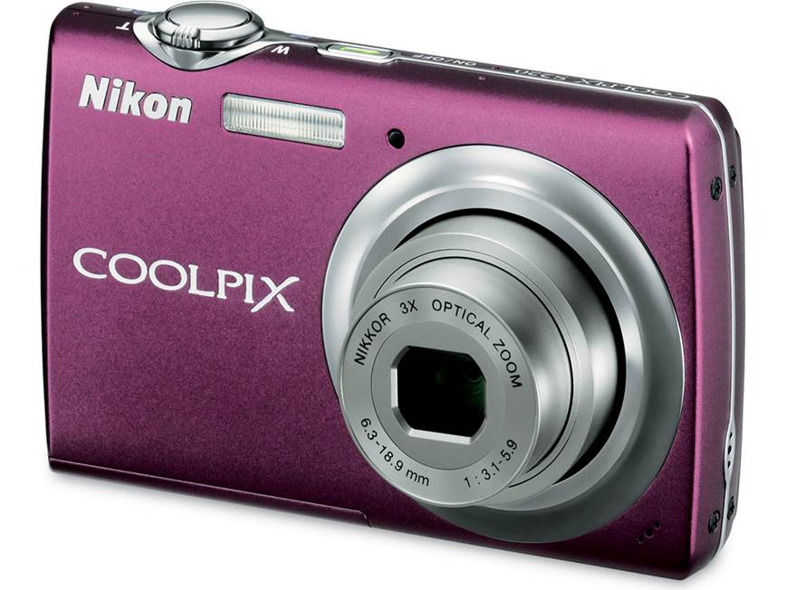 Nikon Coolpix S220 (Aqua Green) 10-megapixel digital camera with