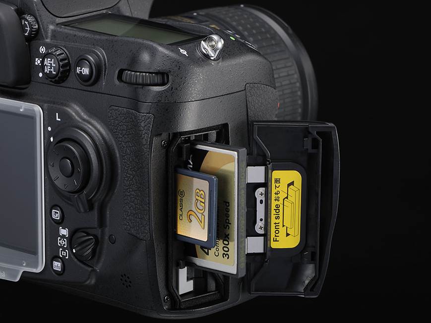 Nikon D300s (no lens included) 12.3-megapixel digital SLR camera