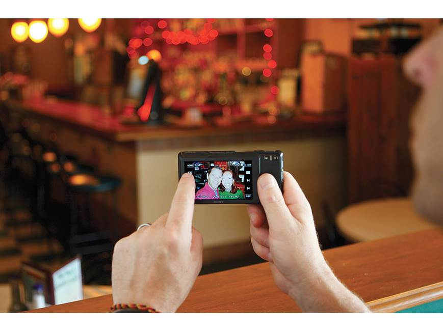 Sony Cyber-shot® DSC-G3 10.1-megapixel Wi-Fi® digital camera with