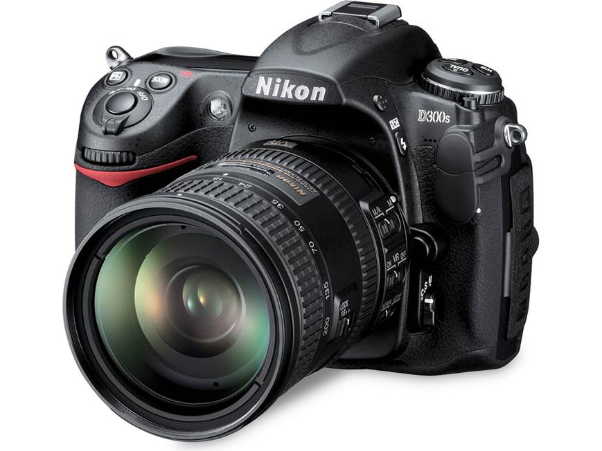 Nikon D300s Kit 12.3-megapixel digital SLR camera with 18-200mm