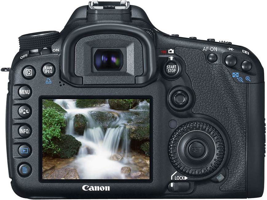 Canon EOS 7D (no lens included) 18-megapixel digital SLR camera