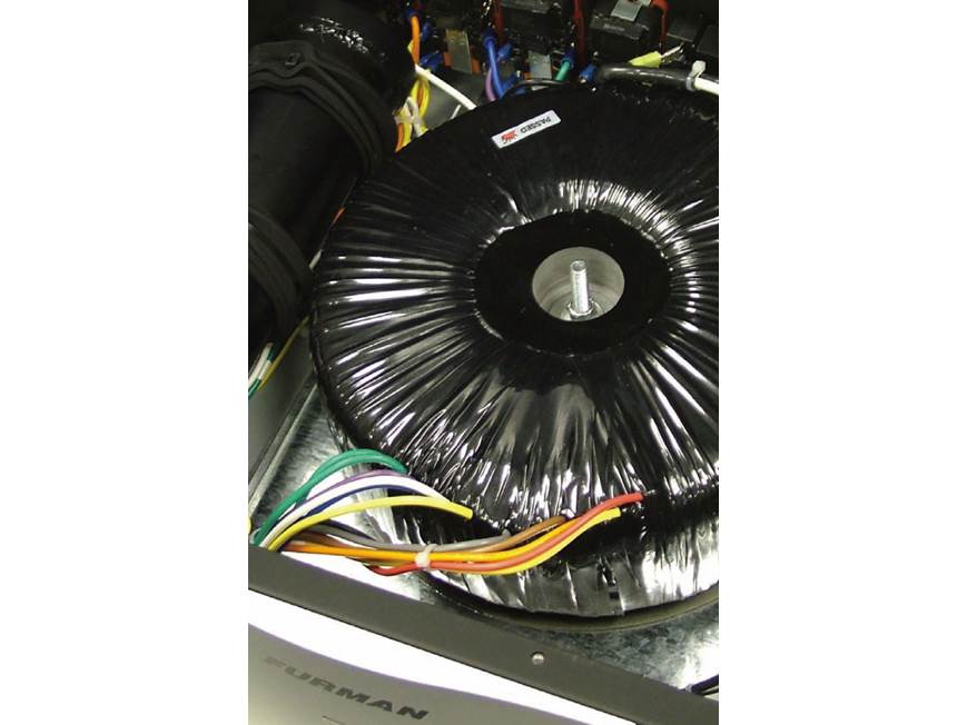Furman IT-Reference 20i 20-amp power line conditioner and surge