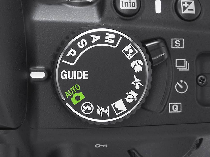 Nikon D3100 Kit 14.2-megapixel digital SLR camera with 18-55mm