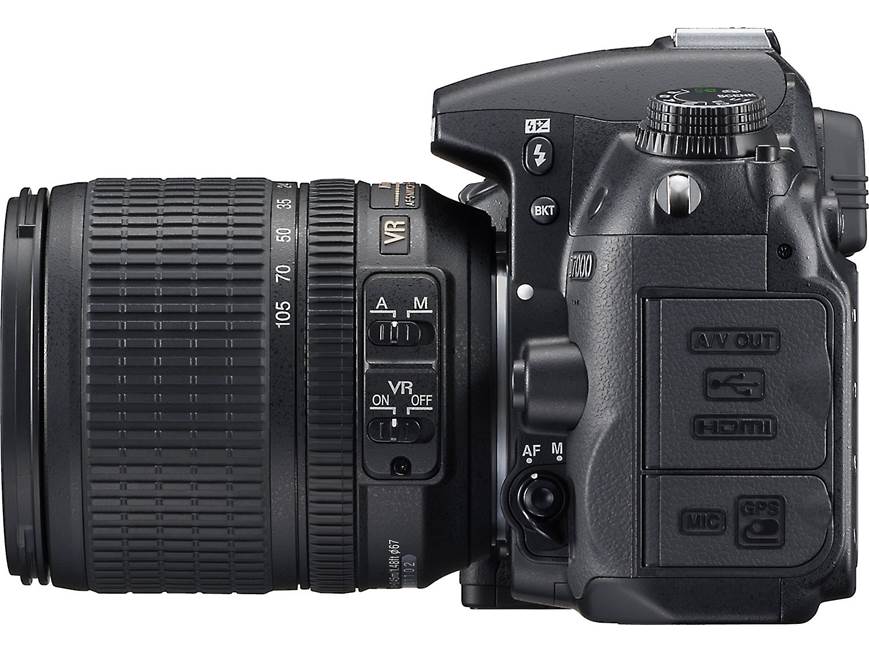 Nikon D7000 Kit 16.2-megapixel digital SLR camera with 18-105mm