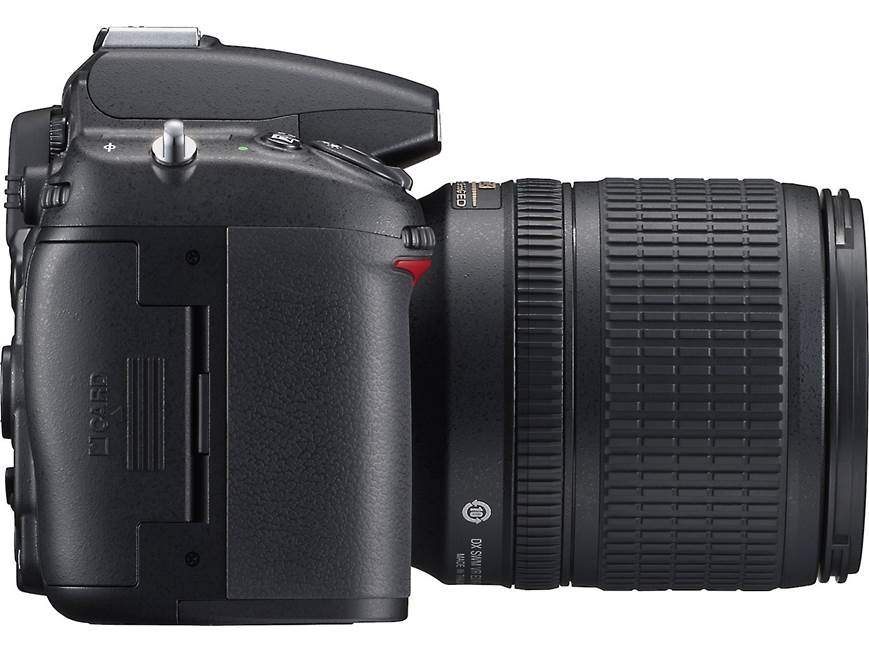Nikon D7000 Kit 16.2-megapixel digital SLR camera with 18-105mm