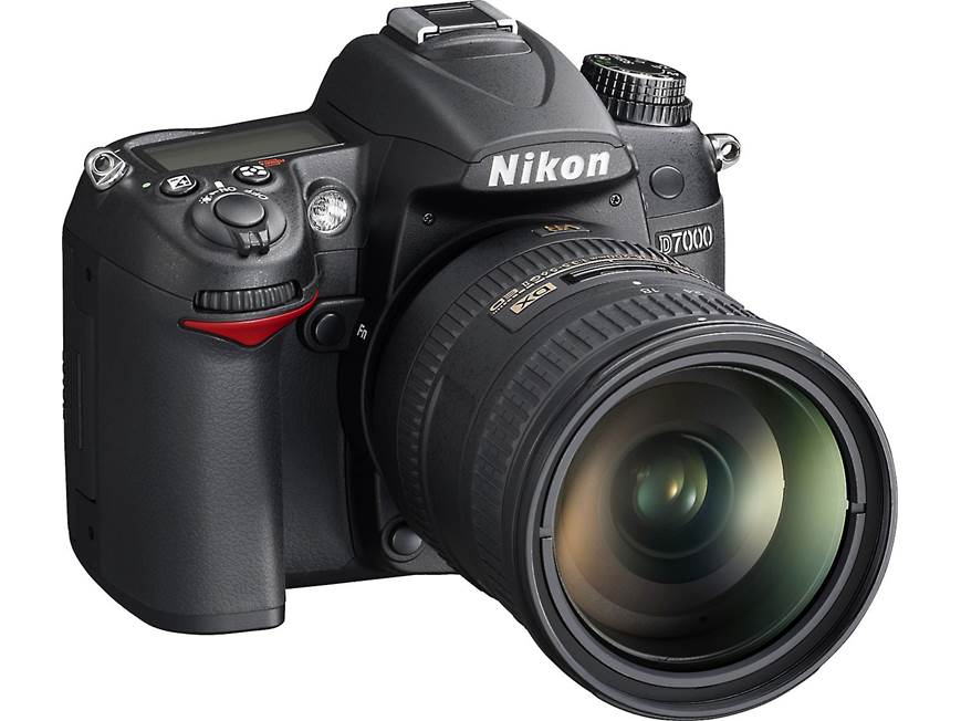 Nikon D7000 Long Zoom Kit 16.2-megapixel digital SLR camera with