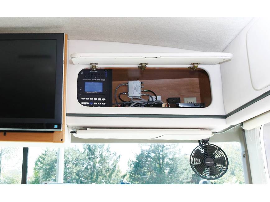 Concertone ZX800 DVD receiver at Crutchfield