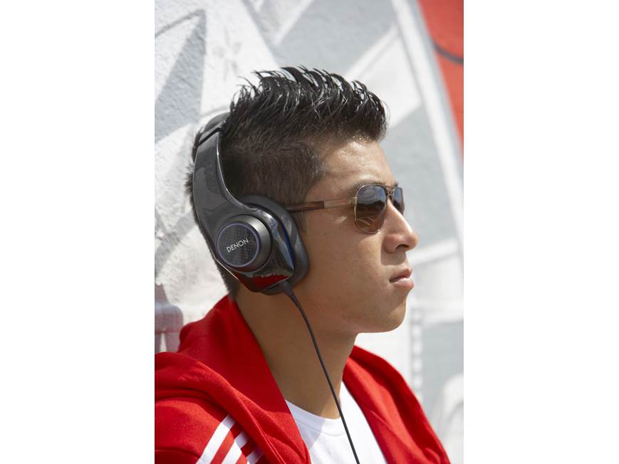 Denon AH-D400 Urban Raver™ Stereo headphones with built-in bass