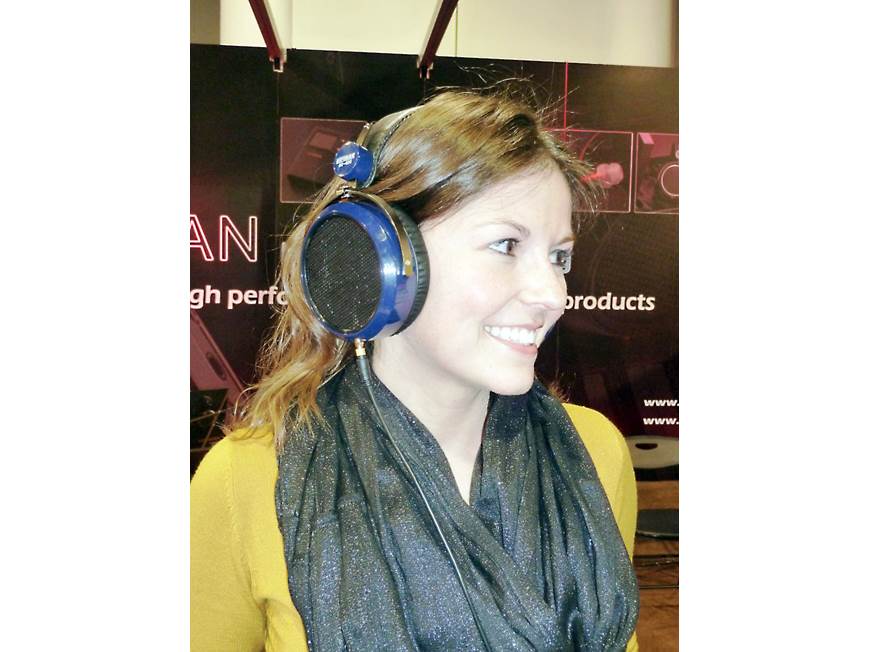 HiFiMAN HE-400 Planar magnetic headphones at Crutchfield