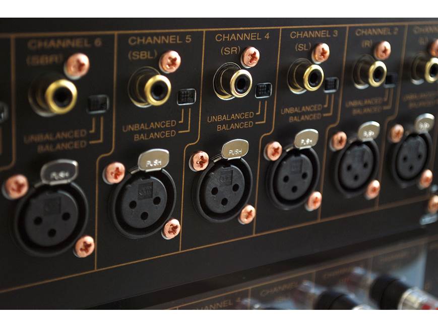 Marantz MM8077 7-channel power amplifier at Crutchfield