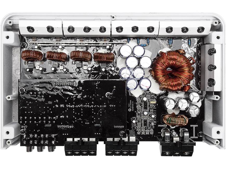 Rockford Fosgate M600-4D 4-channel marine amplifier — 100 watts x