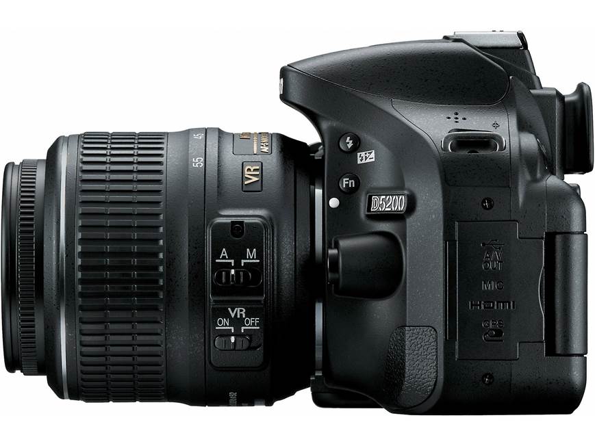 Nikon D5200 Kit (Black) 24.1-megapixel digital SLR camera with 18