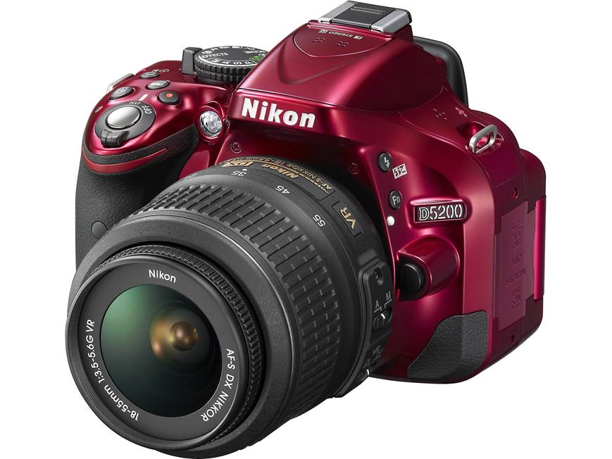 NikonD5200赤色モデル 18-55mmレンズ　55-300mmレンズ付き Nikon D5200 Kit (Red) 24.1-megapixel digital SLR camera with 18