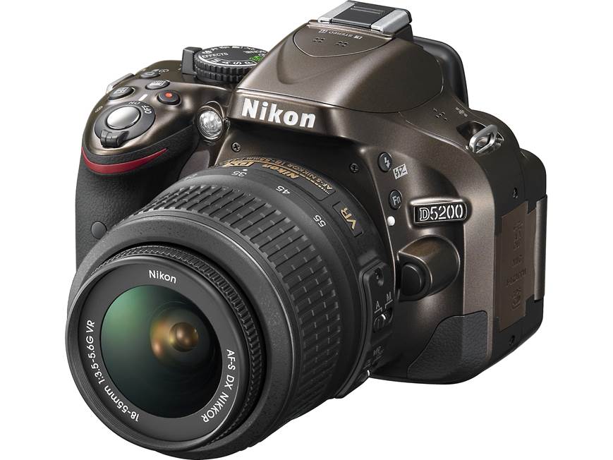 Nikon D5200 Kit (Bronze) 24.1-megapixel digital SLR camera with 18