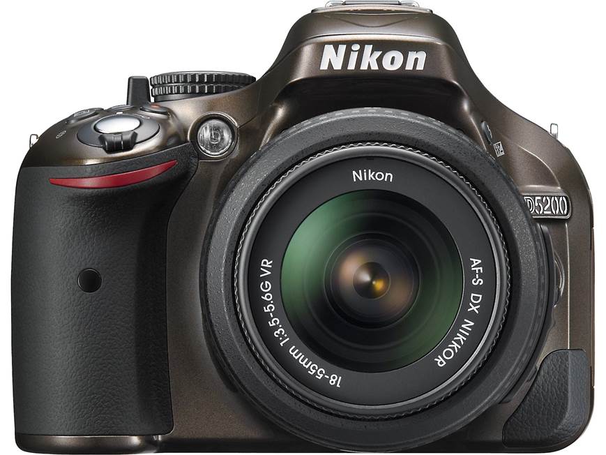 Nikon D5200 Kit (Bronze) 24.1-megapixel digital SLR camera with 18