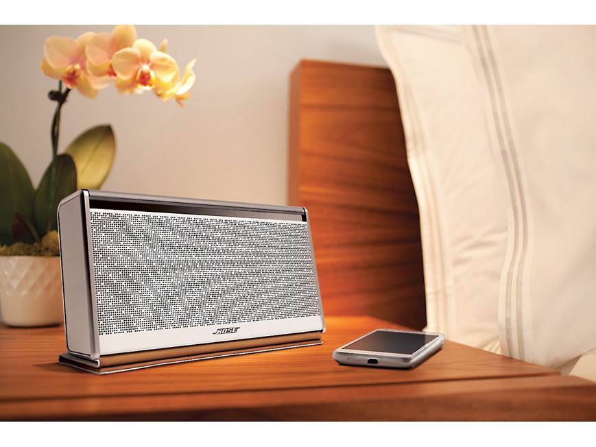 Bose® SoundLink® Bluetooth® Mobile speaker II — Leather Edition