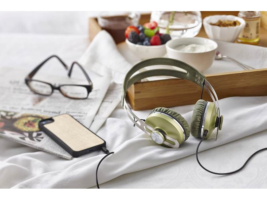 Sennheiser Momentum On-Ear (Green) On-ear headphones with in-line