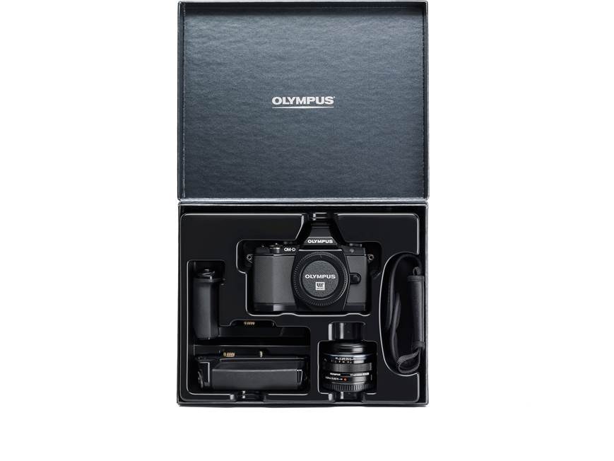 Olympus E-M5 Limited Edition Bundle 16-megapixel mirrorless camera