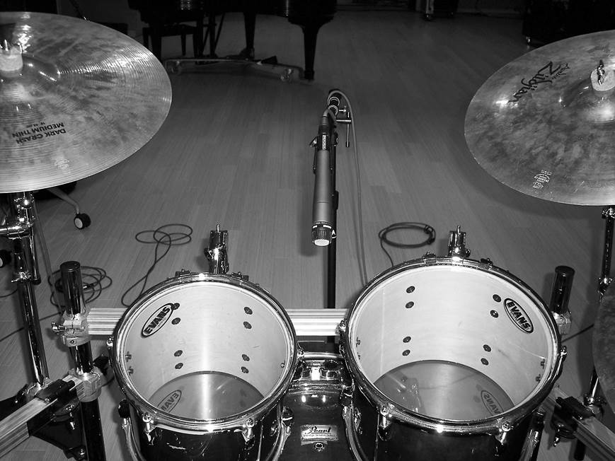 Shure SM57 Cardioid dynamic microphone at Crutchfield