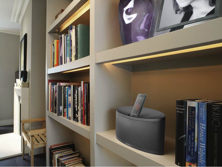 Bowers & Wilkins Z2 (Black) Powered speaker system with Apple
