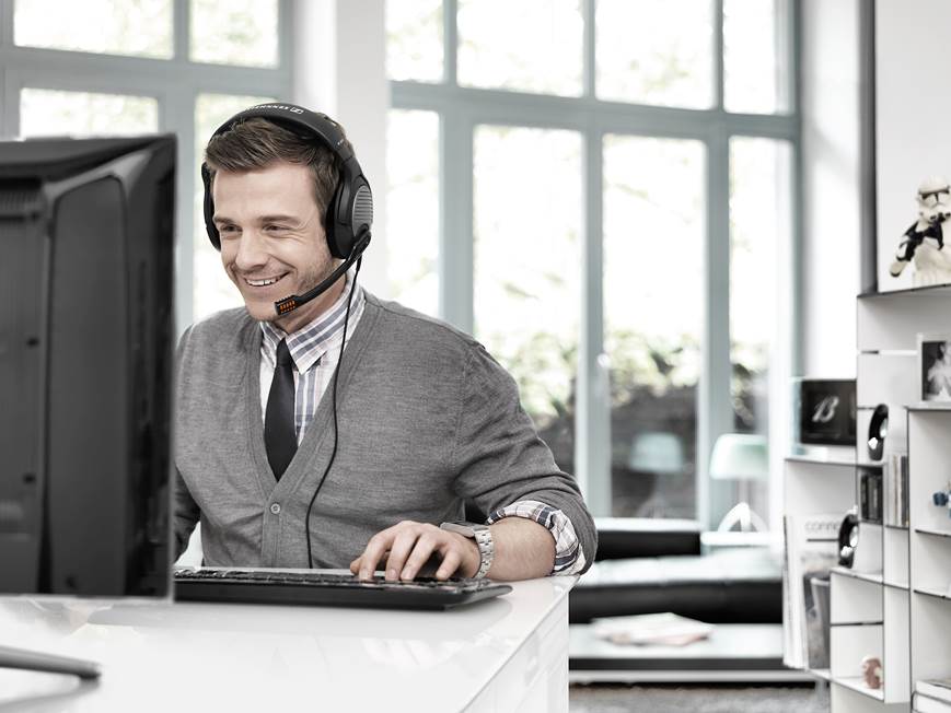 Sennheiser PC 363D Surround sound PC gaming headphones at Crutchfield