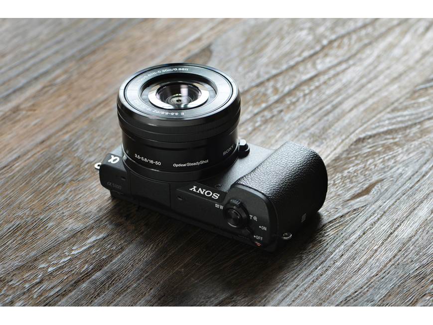 Sony Alpha a5100 Kit (Black) 24-megapixel mirrorless camera with