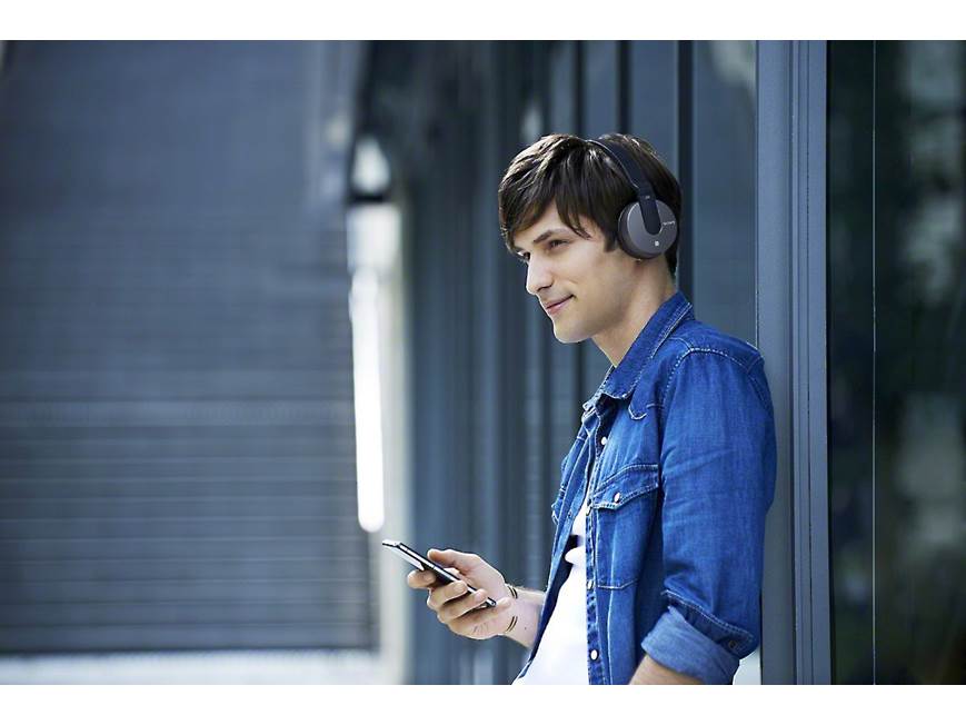 Sony MDR-ZX550BN Bluetooth® and noise-canceling headphones at