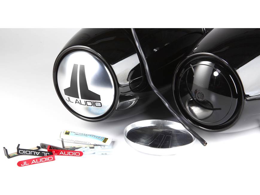 JL Audio M880-ETXv3-SG-TB (Gloss Black w/ Titanium 