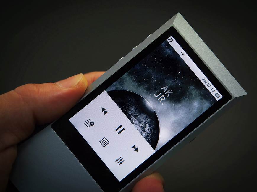 Astell & Kern AK Junior Ultra-compact high-resolution portable