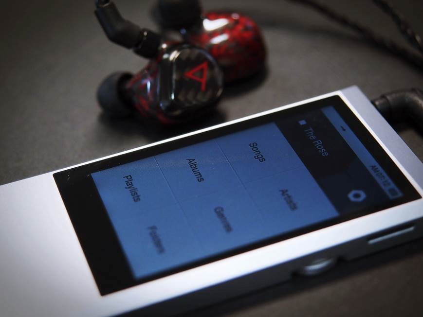 Astell & Kern AK Junior Ultra-compact high-resolution portable