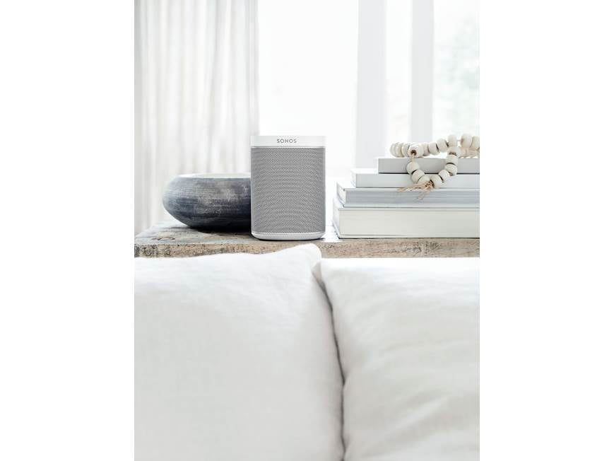 Sonos Play:1 Two Pack (White) Two PLAY:1 wireless powered speakers