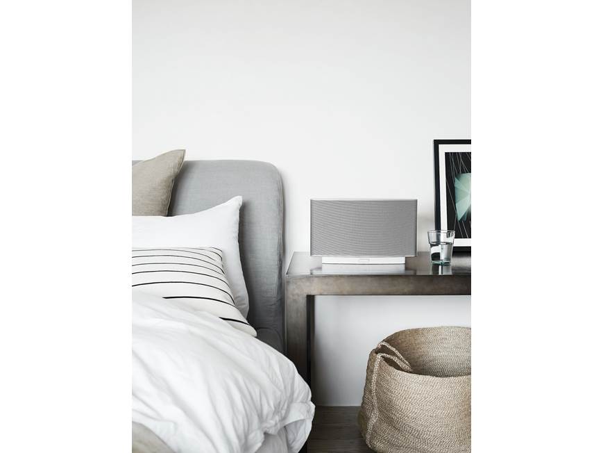 Sonos PLAY:5 (White) Wireless streaming music speaker (White) at